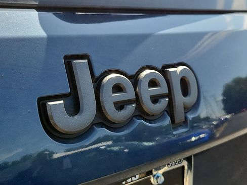 Used 2019 Jeep Grand Cherokee Limited X AWD/4WD image 28