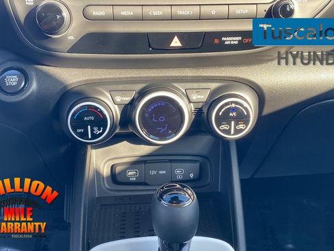 New 2026 Hyundai Venue SEL image 22