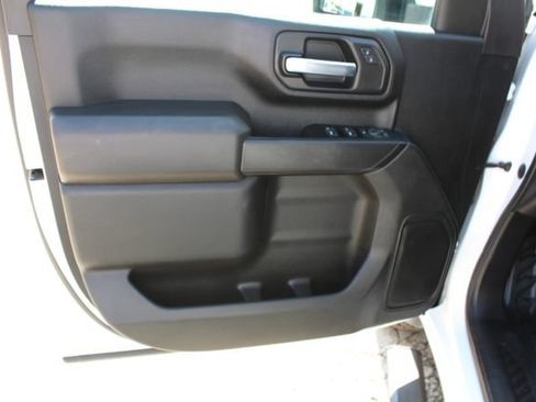 Used 2023 GMC Sierra 2500 Pro w/ Convenience Package AWD/4WD image 15