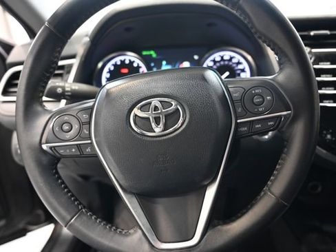 Used 2018 Toyota Camry XLE w/ Driver Assist Package FWD image 20