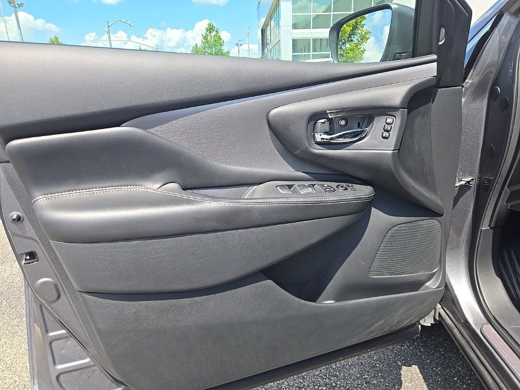 Used 2024 Nissan Murano SL AWD/4WD image 30