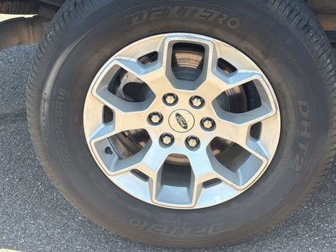 Used 2023 Ford F150 XLT AWD/4WD image 9