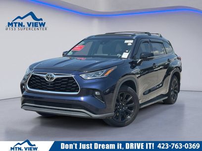 Used 2024 Toyota Highlander Limited