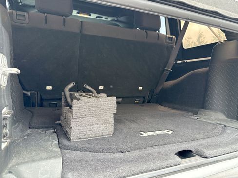 Used 2016 Jeep Wrangler Unlimited Sport w/ Connectivity Group image 20