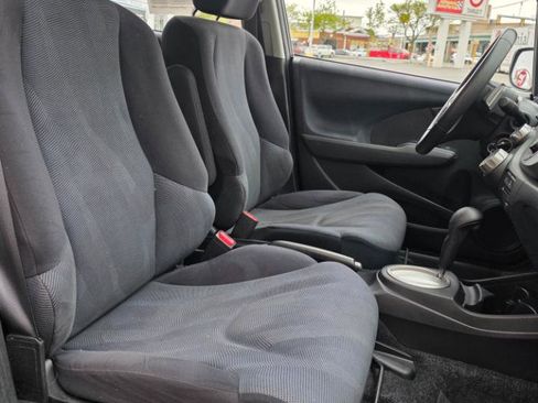 Used 2010 Honda Fit Sport image 14