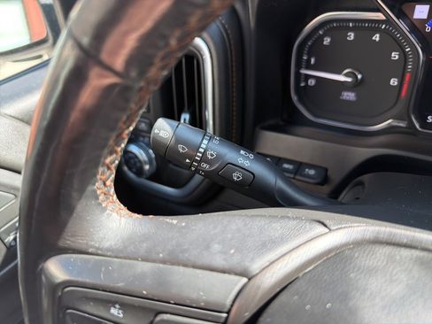 Used 2022 GMC Sierra 1500 AT4 w/ AT4 Premium Package image 33