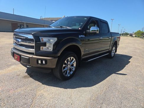 Used 2015 Ford F150 Lariat w/ Equipment Group 502A Luxury AWD/4WD image 3