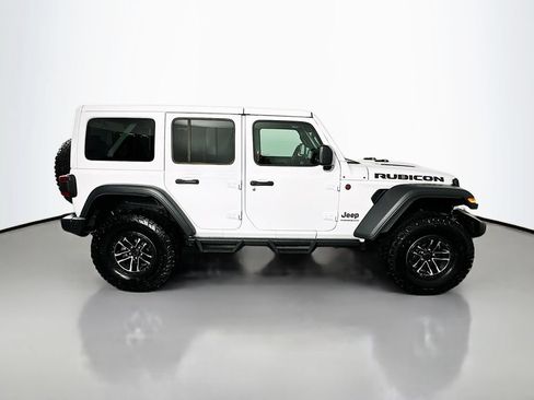 Used 2025 Jeep Wrangler Unlimited Rubicon w/ XTREMEE 35" Tire Package AWD/4WD image 8
