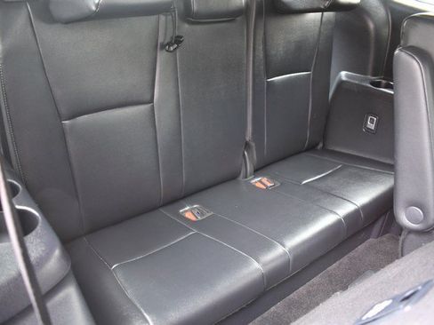 Certified 2024 Toyota Highlander XLE AWD/4WD image 30
