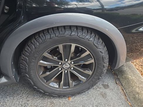 Used 2018 Nissan Armada Platinum w/ Captain Seat Package RWD image 5