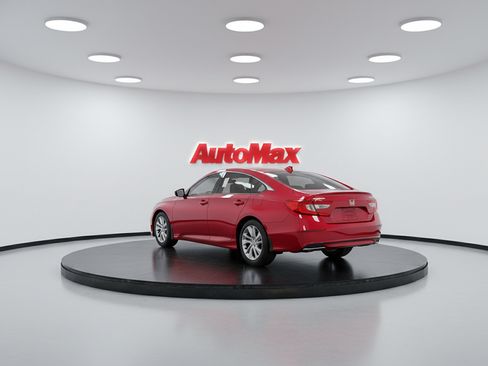 Used 2018 Honda Accord LX image 4
