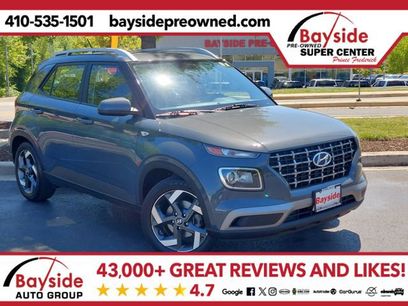 Used 2025 Hyundai Venue SEL
