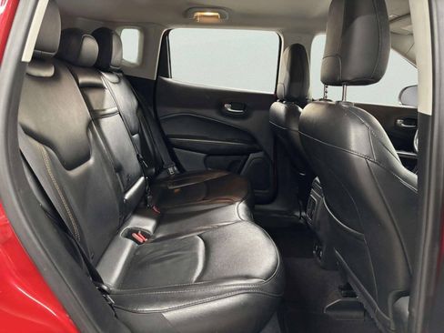 Used 2019 Jeep Compass Limited AWD/4WD image 18