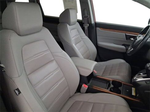 Used 2020 Honda CR-V Touring image 14