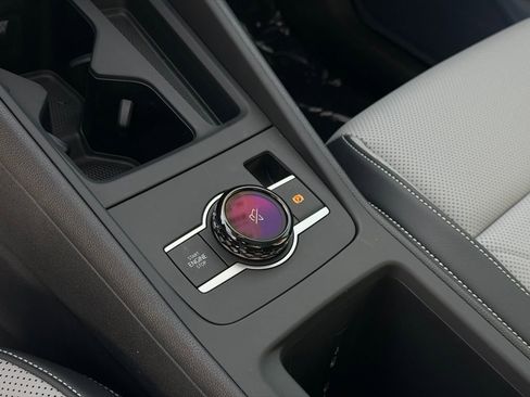 New 2026 Volkswagen Tiguan SE image 25