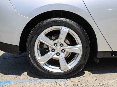 Used 2016 Chevrolet Volt LT w/ Comfort Package FWD image 36