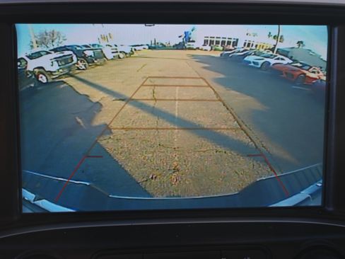 Used 2018 GMC Sierra 1500 SLT image 25