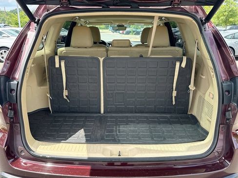 Used 2018 Toyota Highlander XLE FWD image 30
