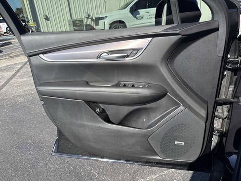 Certified 2023 Cadillac XT5 Luxury image 18