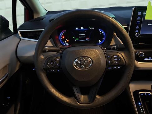 Used 2021 Toyota Corolla LE FWD image 22