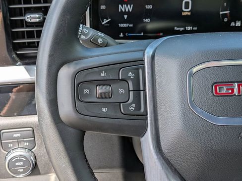 Used 2026 GMC Sierra 1500 SLT image 19