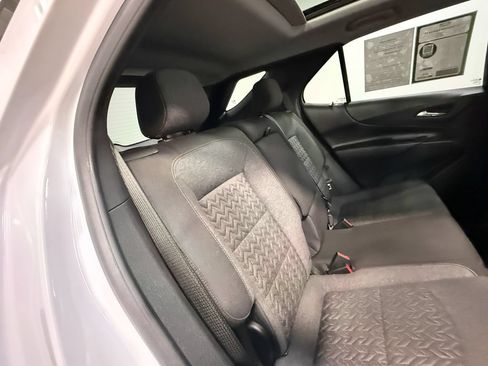 Used 2023 Chevrolet Equinox LT AWD/4WD image 68