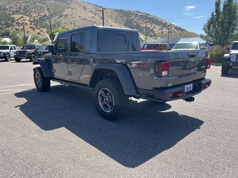 Used 2023 Jeep Gladiator Rubicon w/ Cold Weather Group image 6