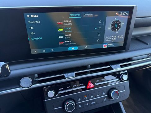 New 2026 Hyundai Santa Cruz SE FWD image 16