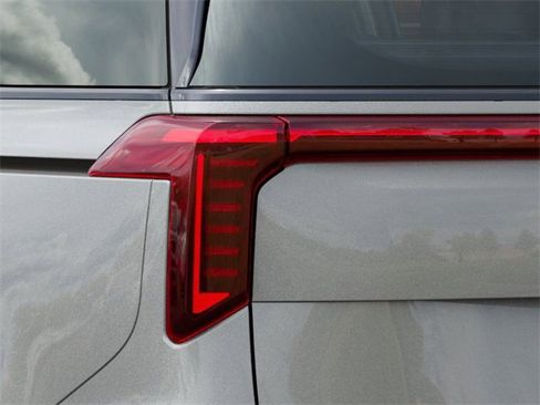 New 2026 Kia Carnival SX Prestige image 11