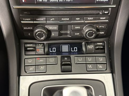 Certified 2015 Porsche 911 Carrera 4S image 17