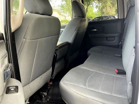 Used 2018 RAM 1500 Classic SLT image 19