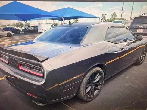 Used 2019 Dodge Challenger R/T Scat Pack w/ Stars & Stripes Edition RWD image 4