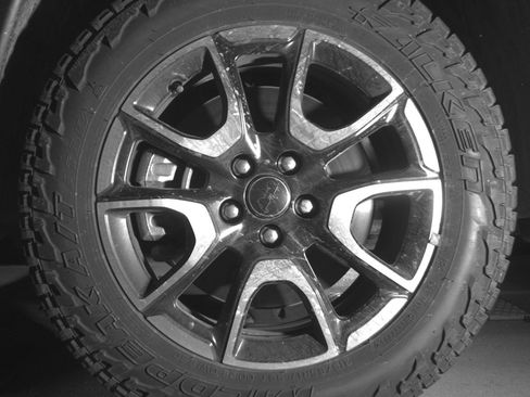 Used 2025 Jeep Compass Trailhawk image 12