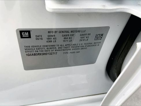 Used 2017 Cadillac ATS Luxury image 32