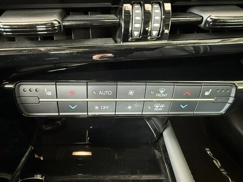 Used 2022 Toyota Mirai XLE w/ Advanced Technology Package image 32