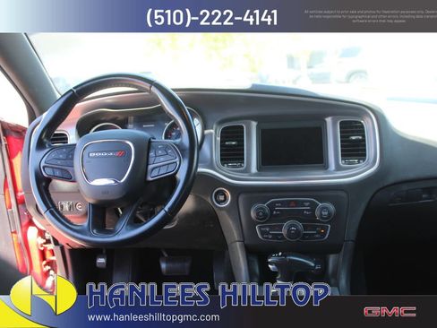 Used 2022 Dodge Charger SXT RWD image 17