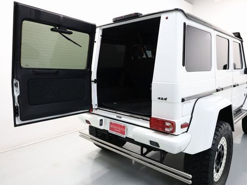 Used 2018 Mercedes-Benz G 550 Squared image 54