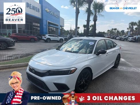 Used 2023 Honda Civic Sport image 1