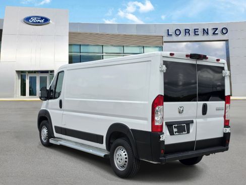 Used 2025 RAM ProMaster 2500 w/ U-Haul Equipment Group FWD image 6