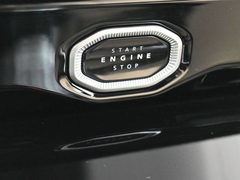 Used 2026 Jeep Grand Cherokee Limited RWD image 22