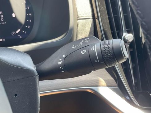 New 2026 Volvo XC90 B6 Plus w/ Protection Package Premier image 16