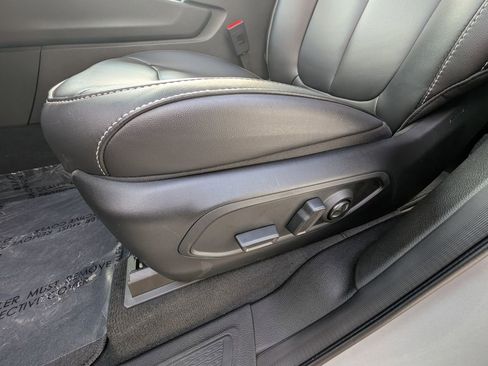 New 2025 Jeep Grand Cherokee Limited image 13