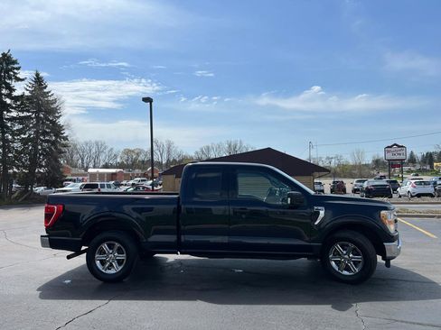Used 2021 Ford F150 XLT w/ Equipment Group 301A Mid RWD image 9