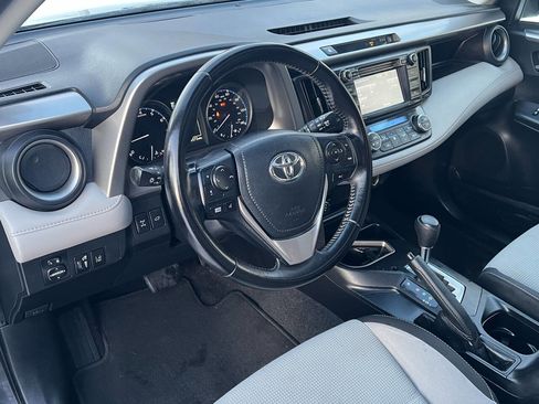 Used 2017 Toyota RAV4 XLE image 15