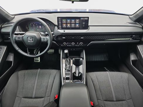 Used 2023 Honda Accord Sport image 10