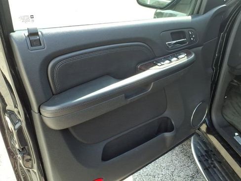 Used 2008 GMC Yukon XL Denali AWD/4WD image 11