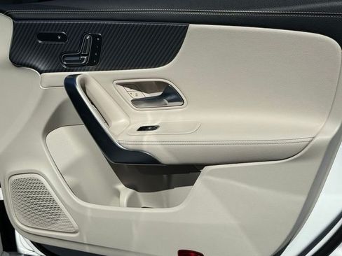 Certified 2025 Mercedes-Benz CLA 250 image 27