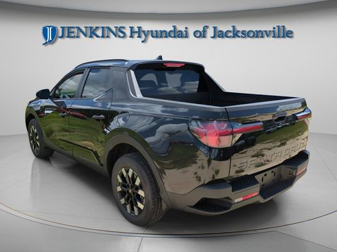 New 2025 Hyundai Santa Cruz SEL image 3