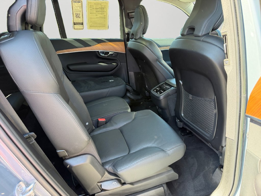 Used 2022 Volvo XC90 T6 Momentum w/ Advanced Package AWD/4WD image 9