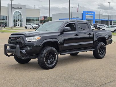 Used 2020 Toyota Tacoma SR w/ SR Convenience Package